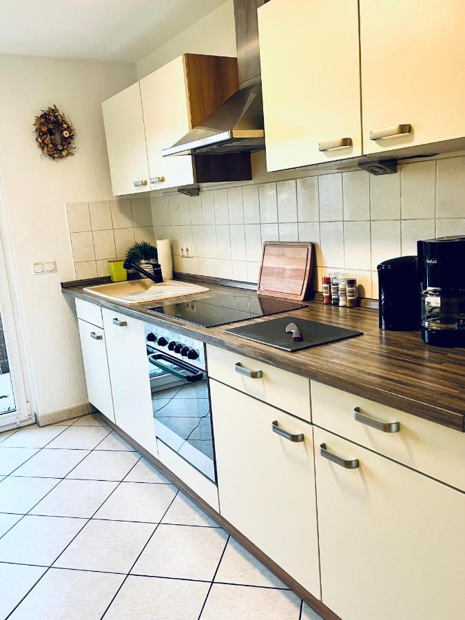 Modernes 3 Zimmer Apartment - Luise- Mit Wlan, Balkon Und Smart-Tv In City-Naehe! Erfurt Exterior foto