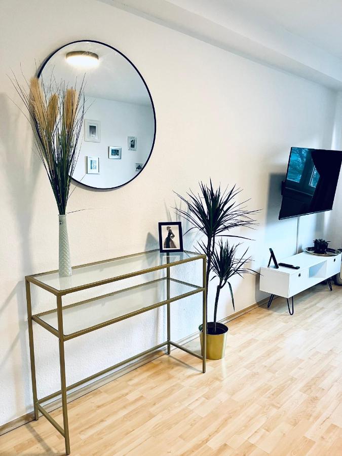 Modernes 3 Zimmer Apartment - Luise- Mit Wlan, Balkon Und Smart-Tv In City-Naehe! Erfurt Exterior foto