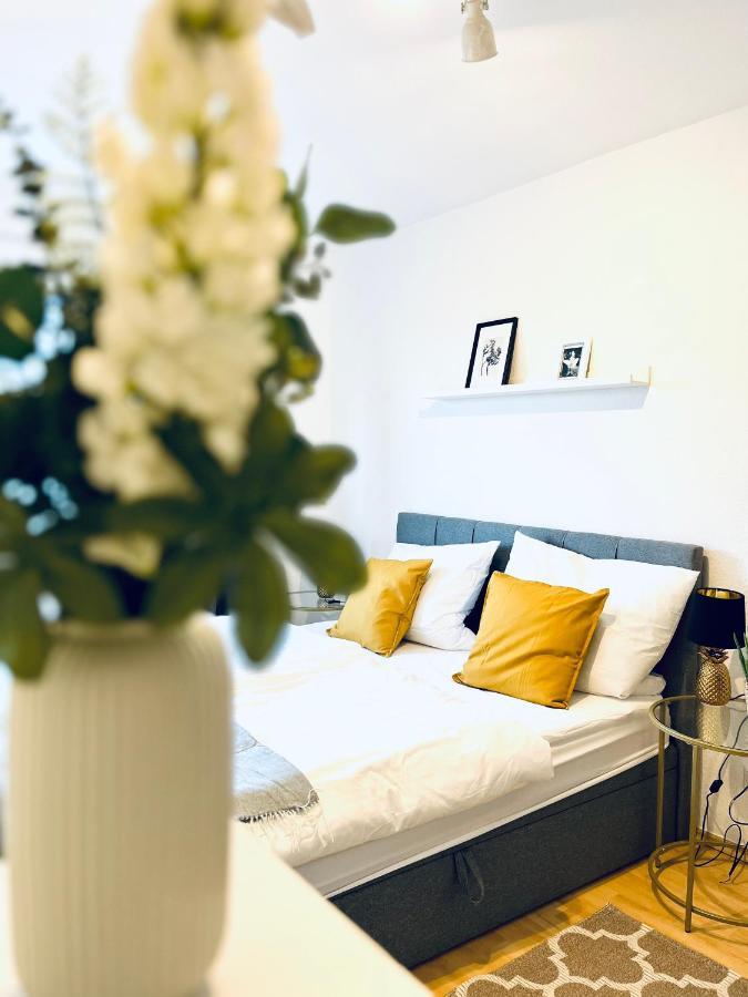 Modernes 3 Zimmer Apartment - Luise- Mit Wlan, Balkon Und Smart-Tv In City-Naehe! Erfurt Exterior foto